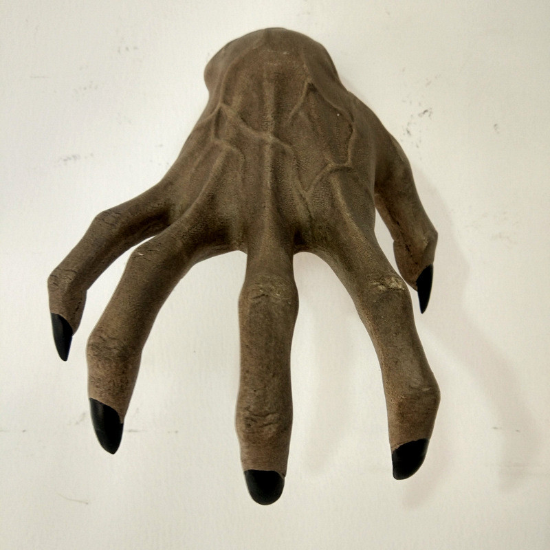 手 鬼手 恐怖手 沙具 树脂工艺品摆饰 布景 场景 鬼节 厂家直销