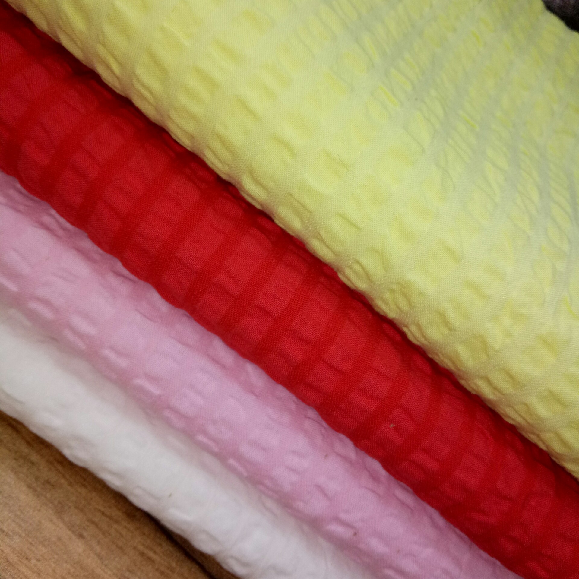 全棉盐缩提花布女装童装时装春夏流行面料