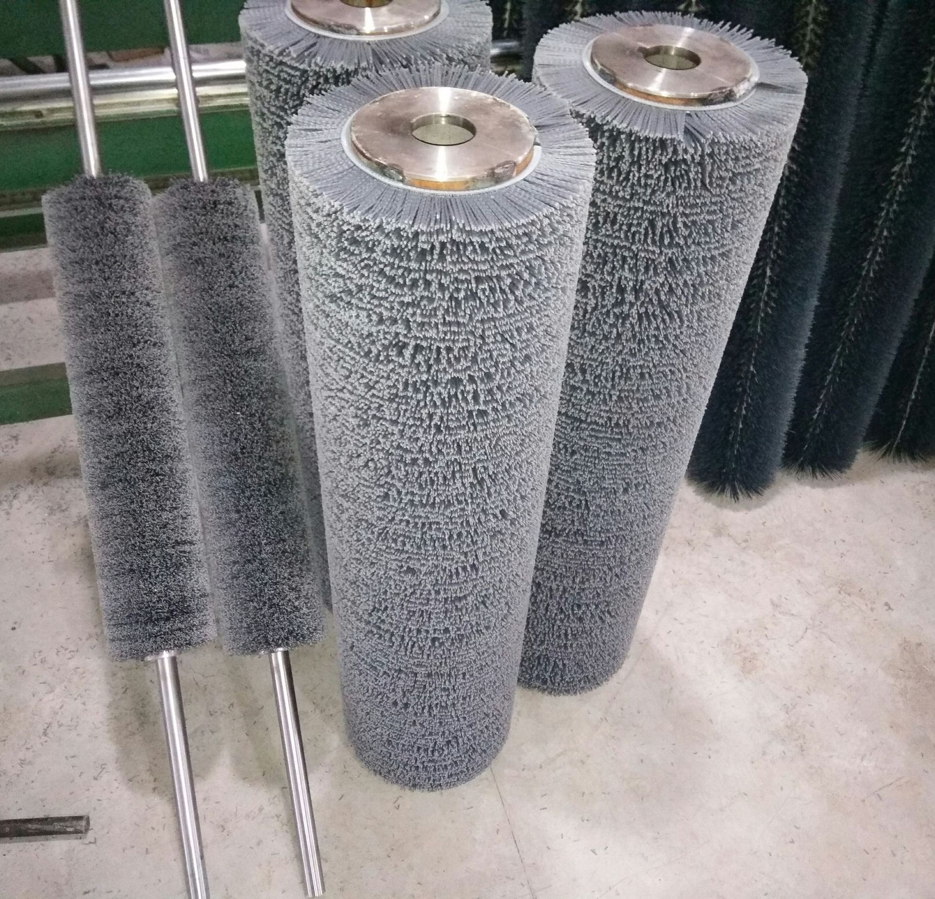 供应工业抛光酸洗毛刷   除锈除尘毛刷辊  磨料丝毛刷辊厂家批发