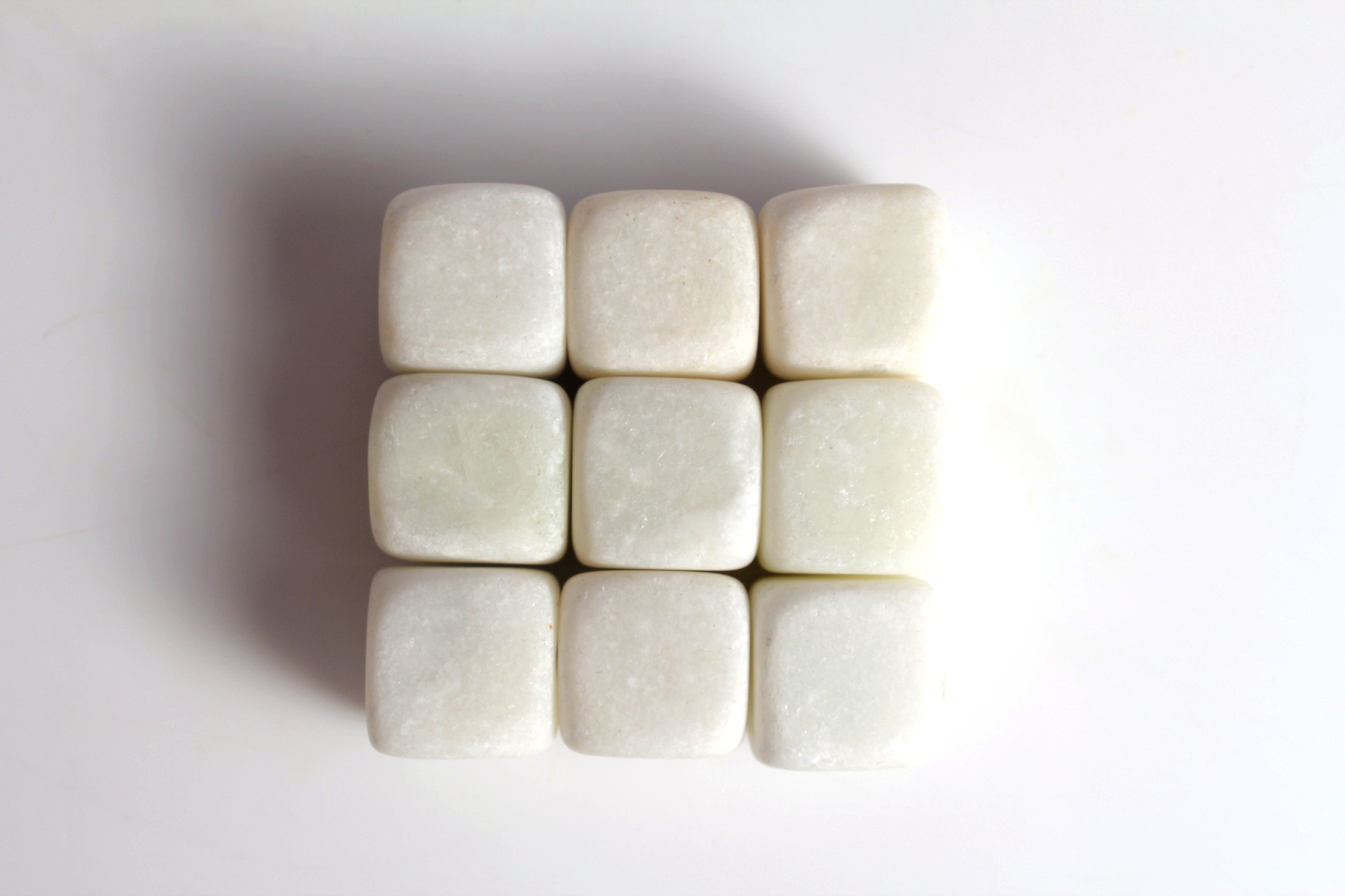 厂家直销大理石威士忌酒石 whiskey stone冰爽石冰镇石头批发定制