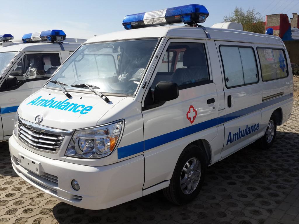 长排车顶led警示灯超薄灯 洒水车救援清障工程电力车报警灯频闪灯