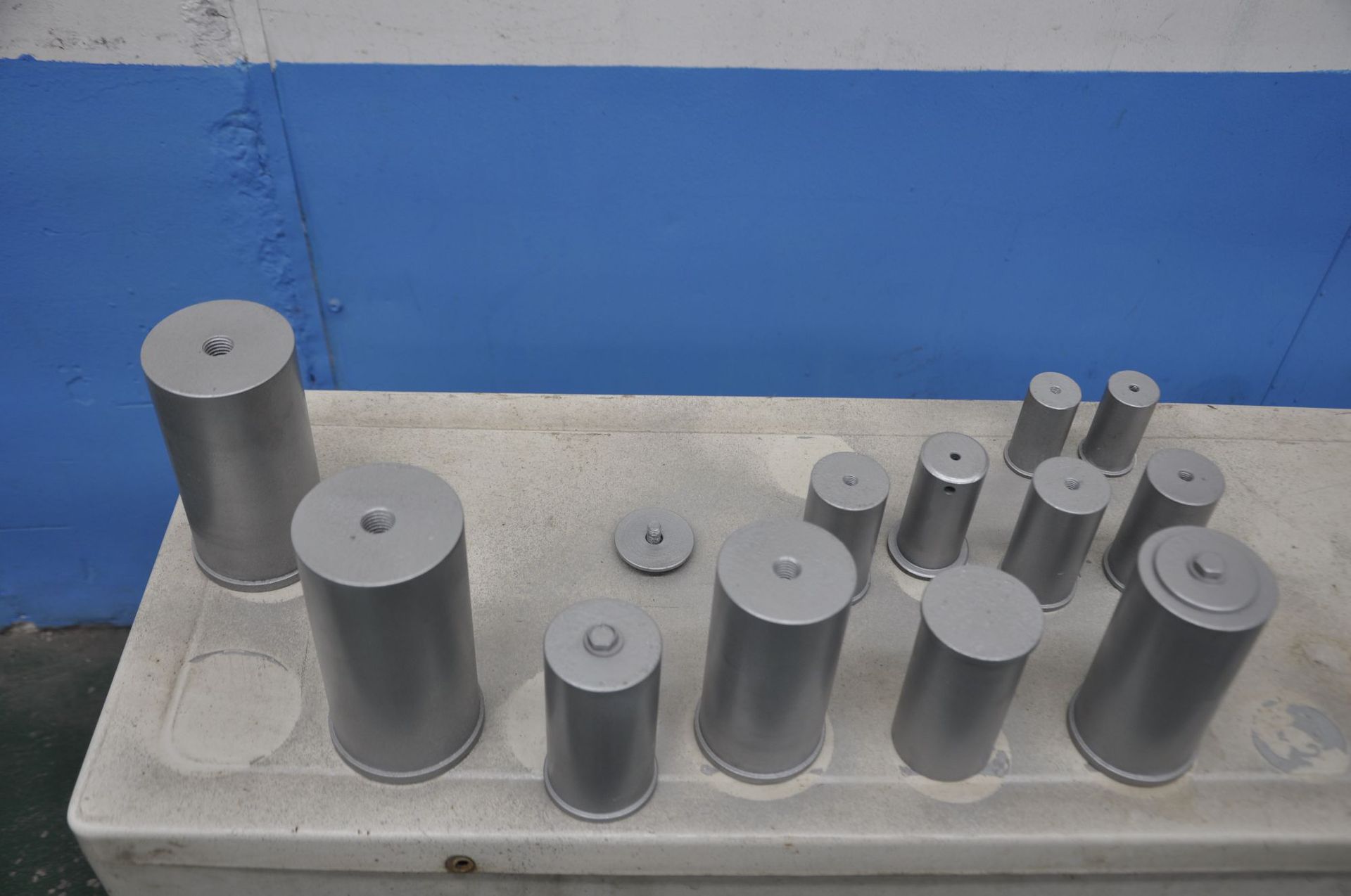 现货供应高强度高韧性钢结构用钢拉杆建筑用钢结构件大量销售