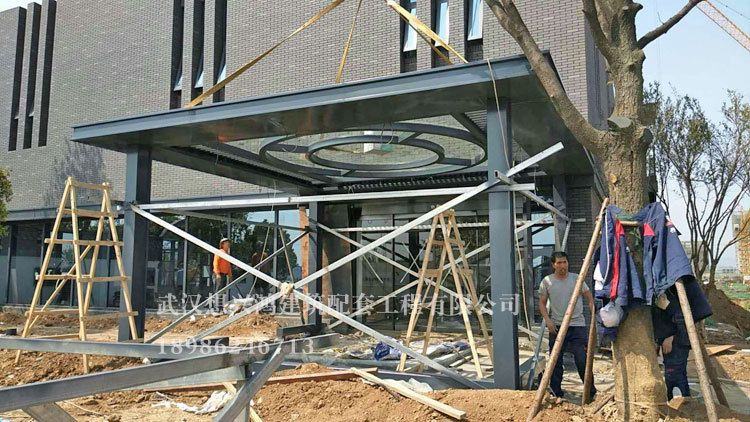 大厦门头订制 钢结构阳光房 小区大厦门头景观玻璃房 物业活动亭