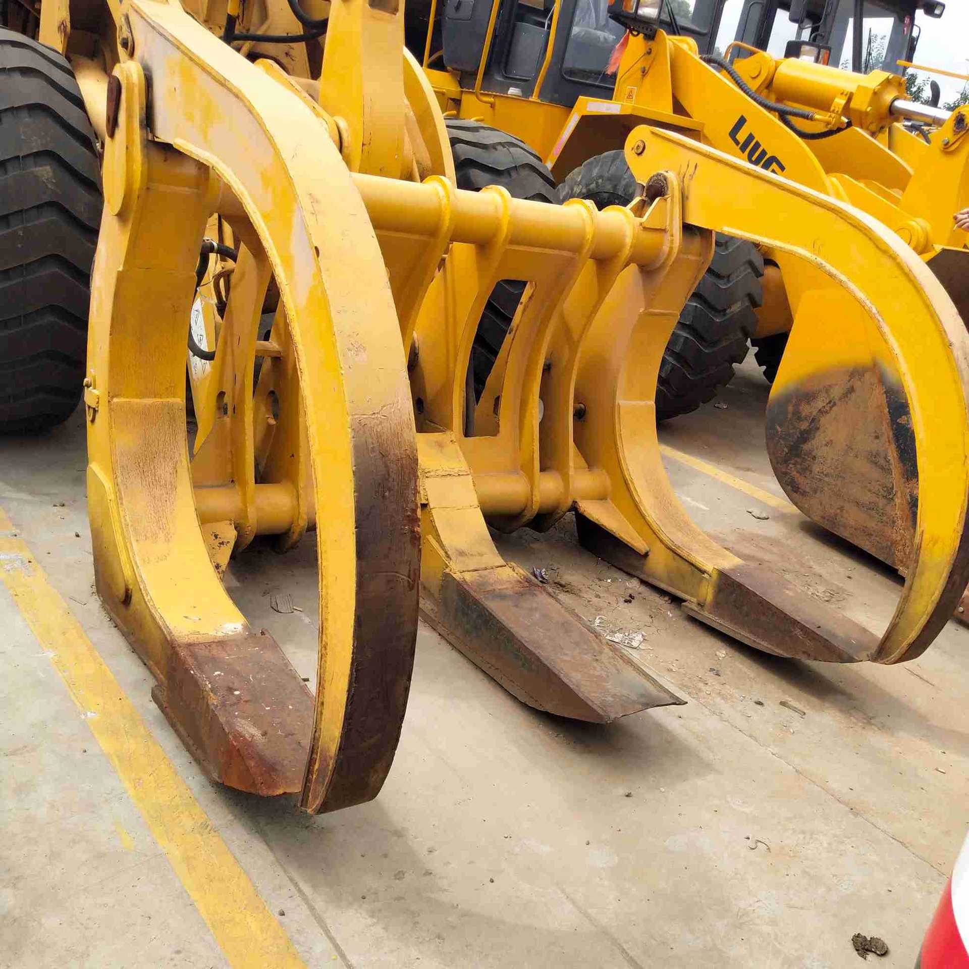 二手夹包装载机,二手夹木机,夹木装载机价格