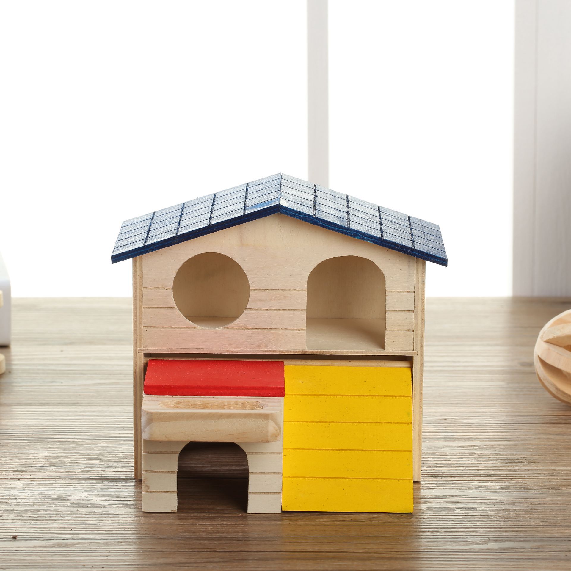 亚马逊爆款仓鼠蓝顶双层别墅屋木质宠物玩具用品木窝批发