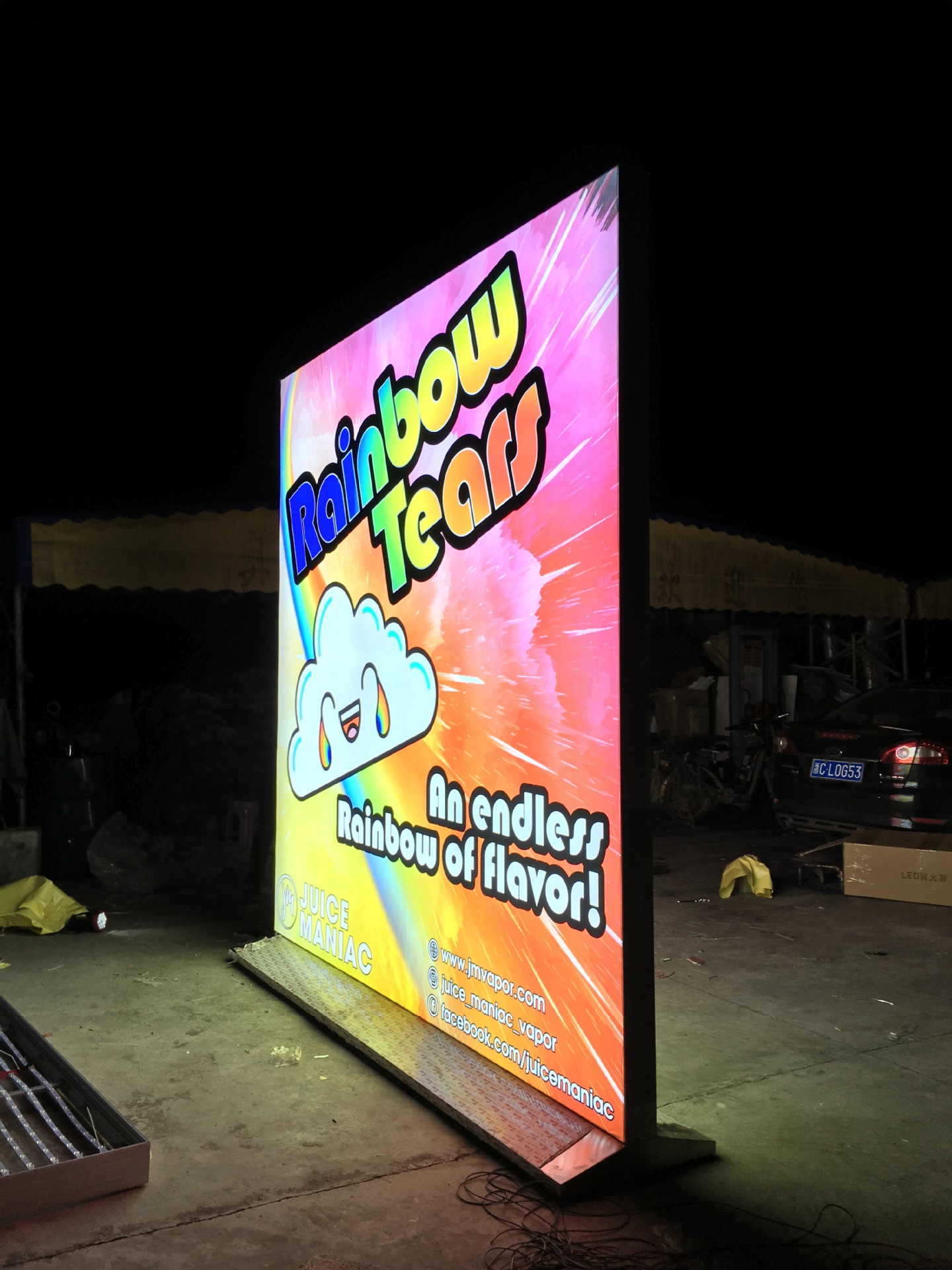 软膜广告室内室外卡布拉布广告高亮效果商场店铺背景大尺寸灯箱