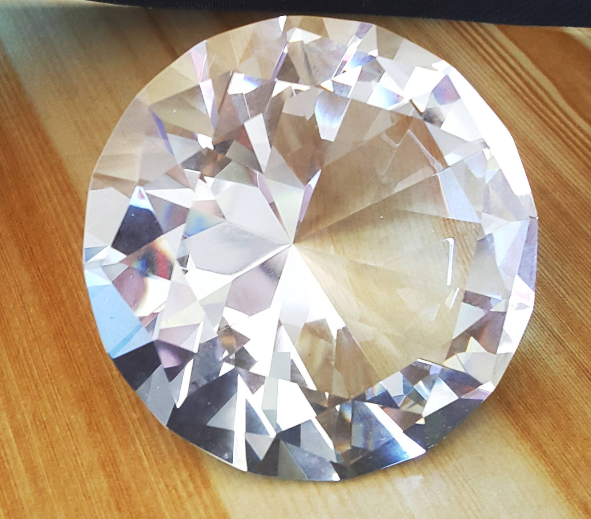 批发5cm透明色水晶钻石人造玻璃钻石工艺品摆件柜台婚庆装饰品