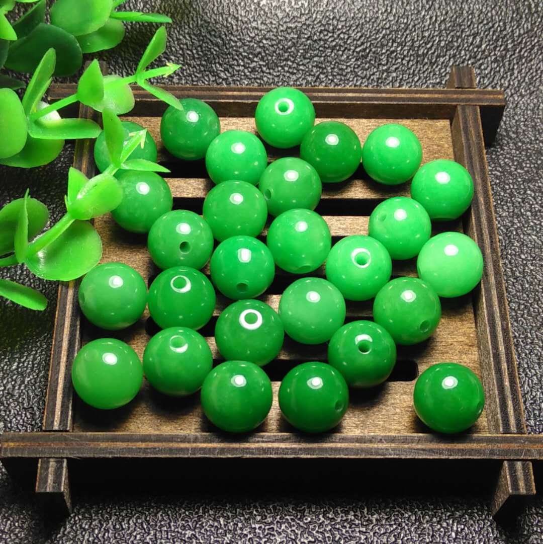 厂家供应时尚巴山翡翠冰润满绿翡翠珠子阳绿翡翠手珠dny配饰批发