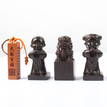 越南沉香木印章皮黑手把件木质旅游工艺品雕刻狮子金童玉女印章