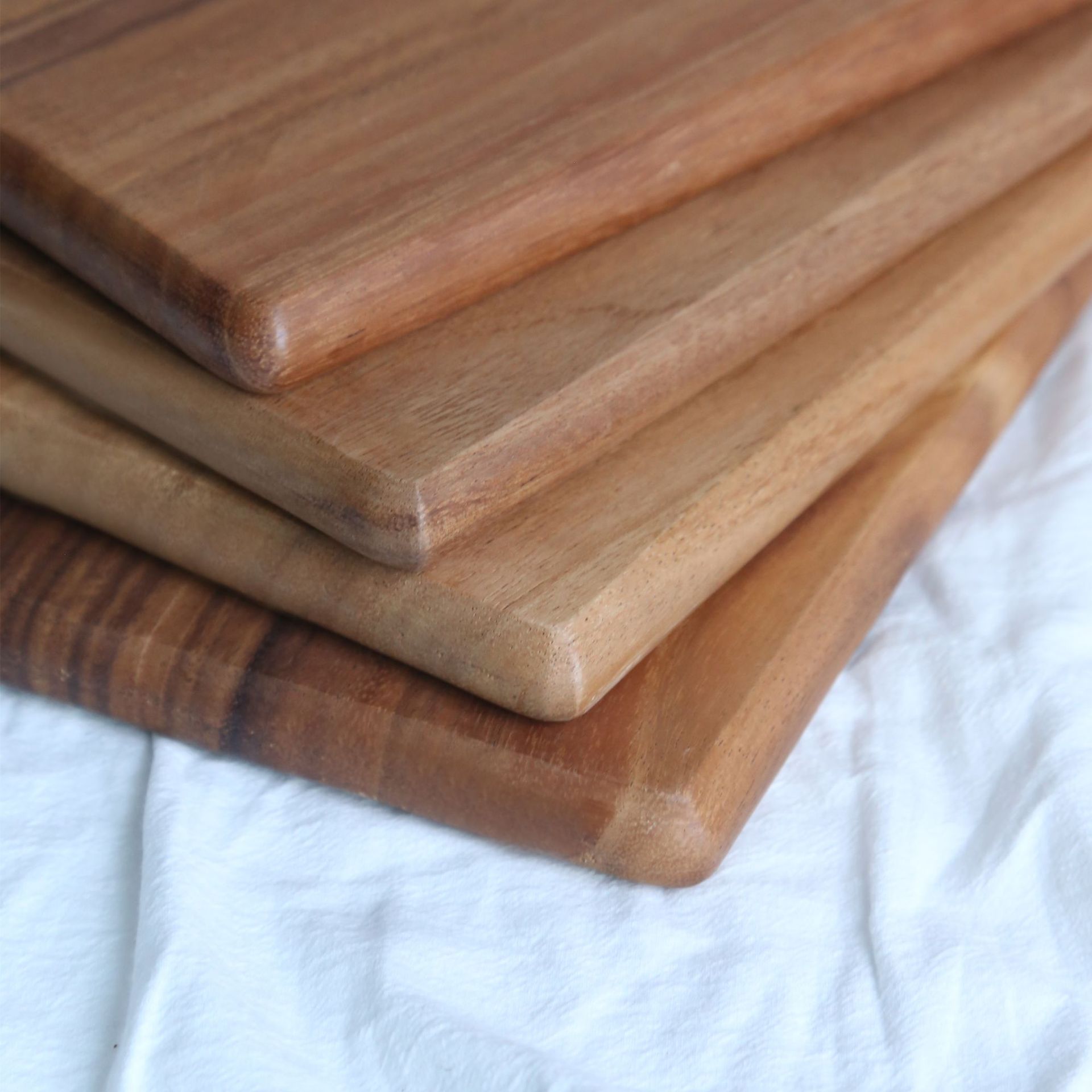 超艺新品相思木树杈形菜板 整木创意砧板 切水果面包带手柄菜板