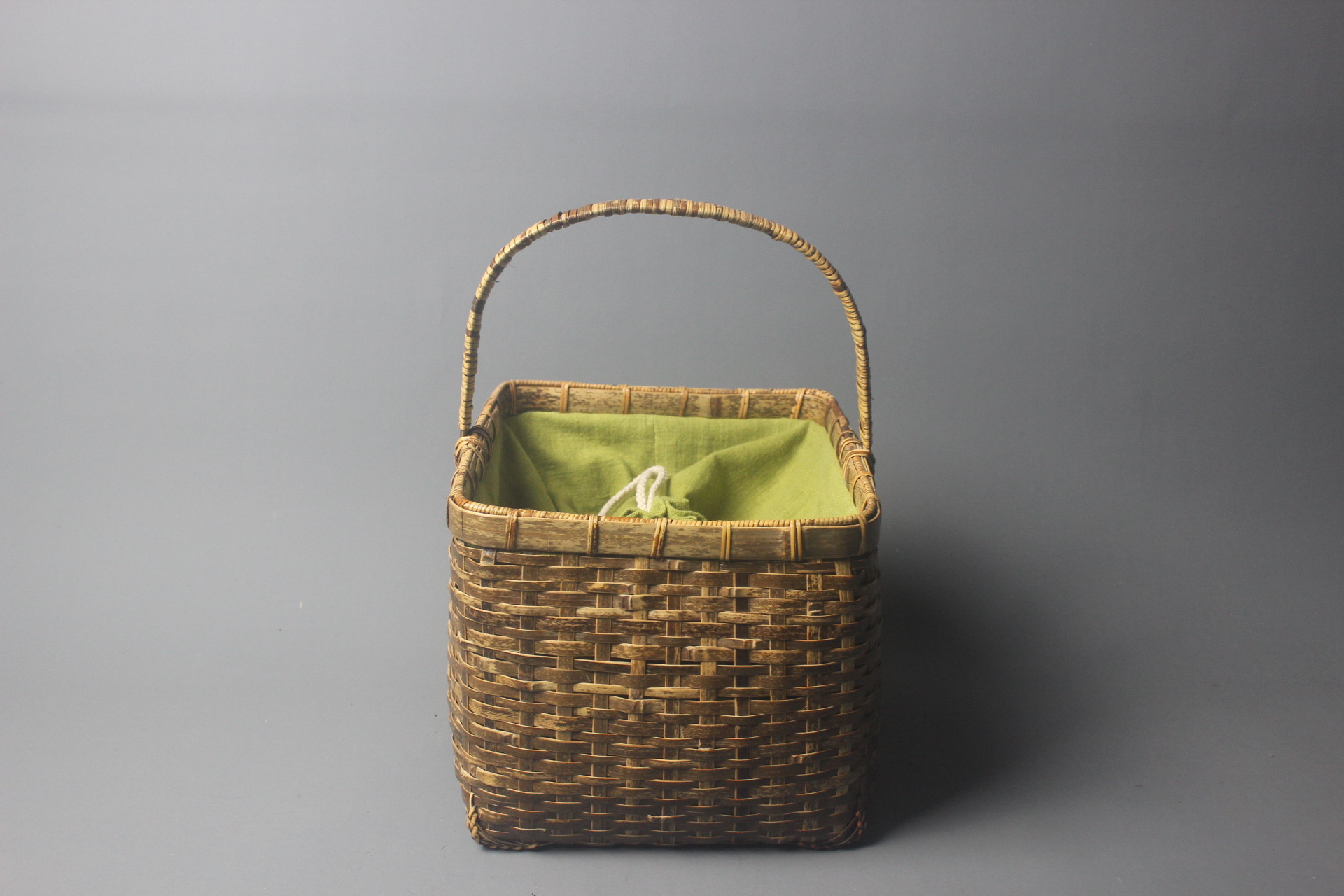 新品竹编收纳篮子紫竹编织手提篮复古带盖野餐食盒竹子筐家用大号