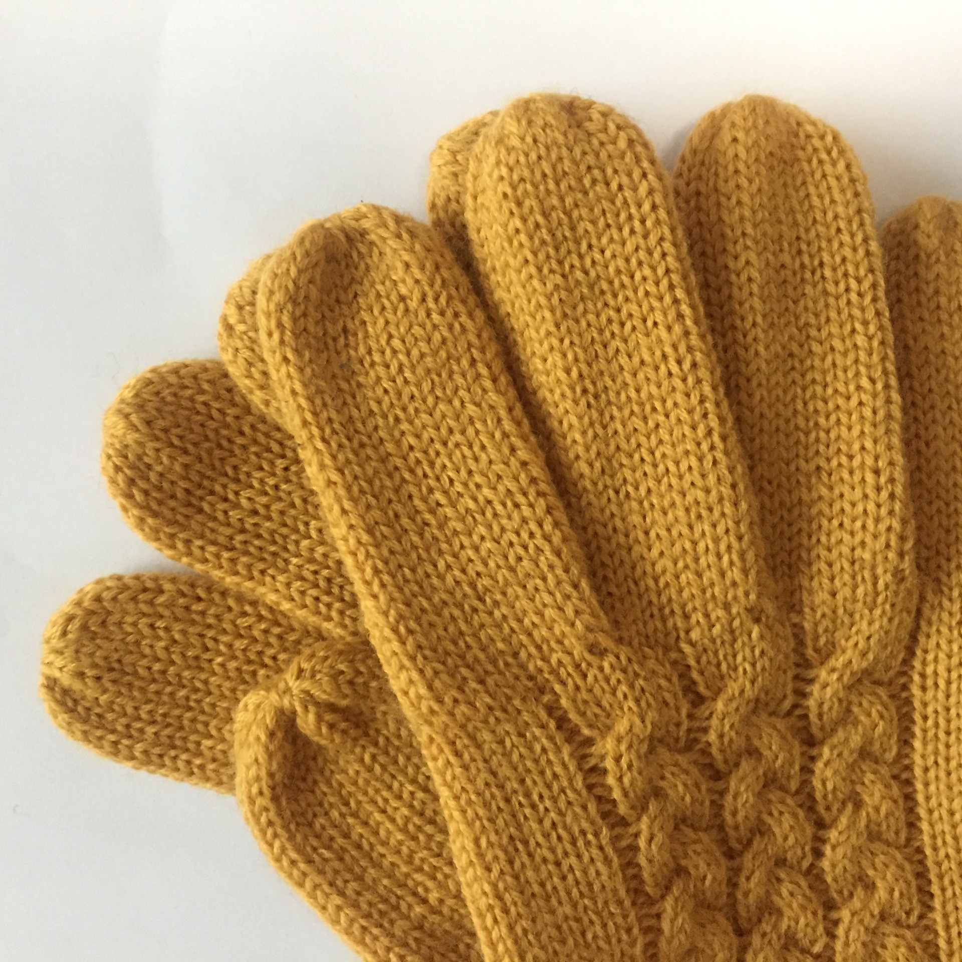 新款秋冬保暖针织羊毛连指手套 户外保暖针织毛线滑雪手套批发