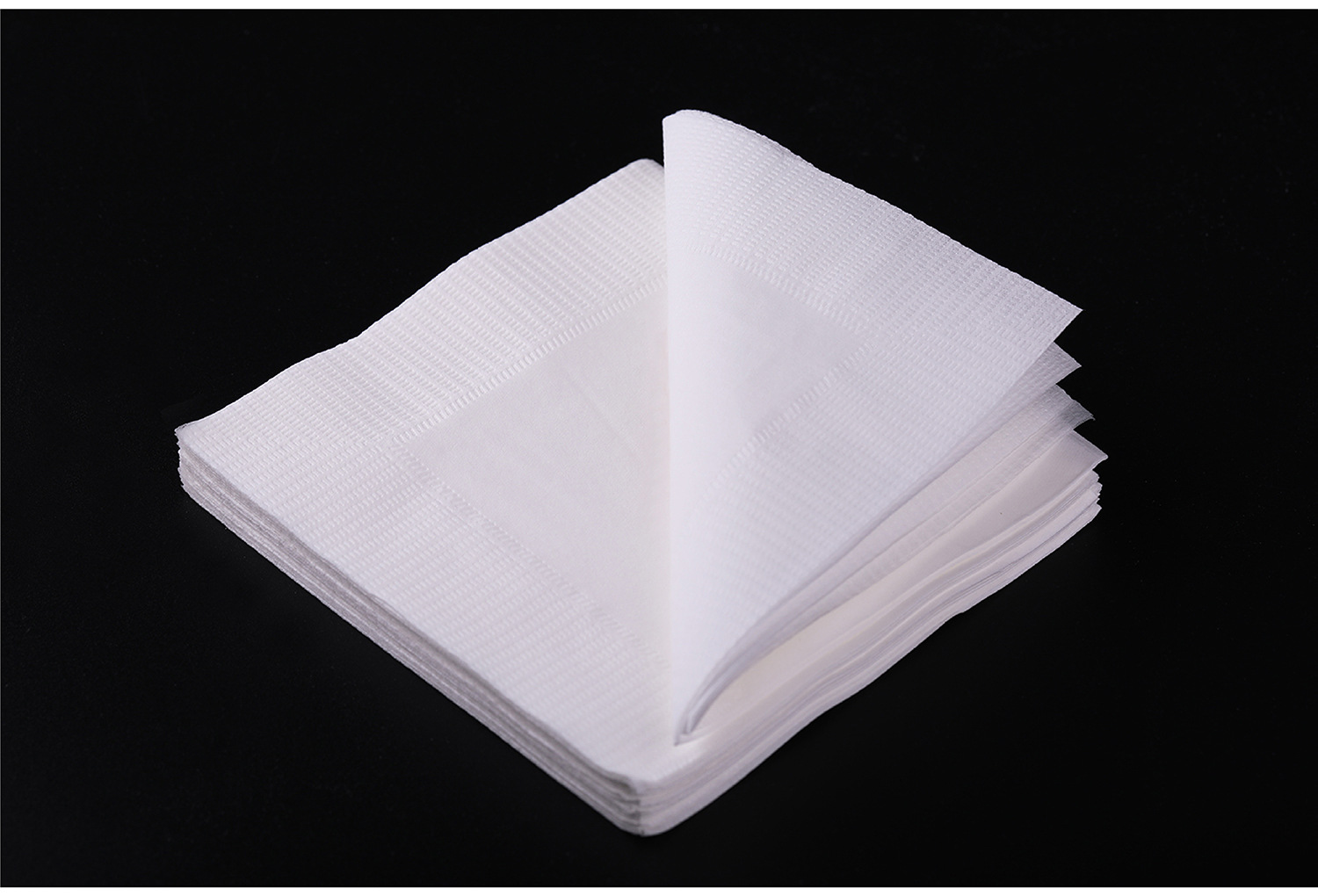 一次性方型纸巾定做 餐厅用卫生纸白色餐巾印刷logo定制