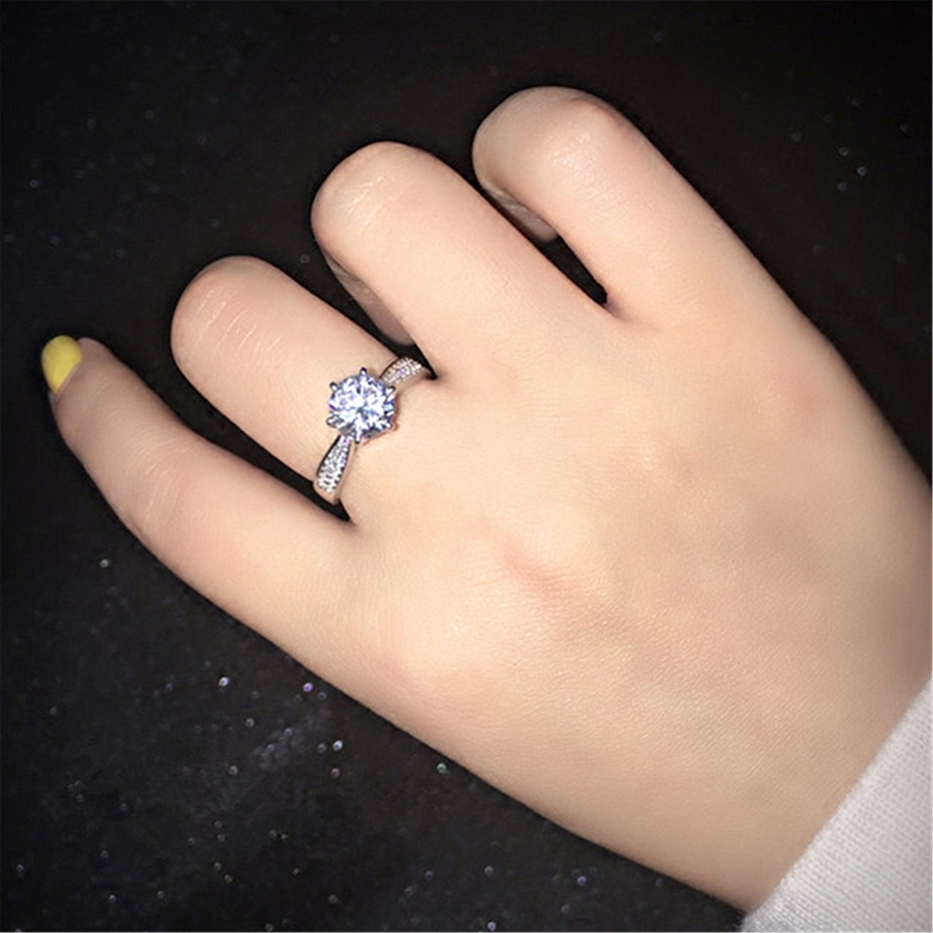 钻戒女款结婚戒指高托钻六爪镶嵌锆石戒子高品质跨境创意外贸饰品