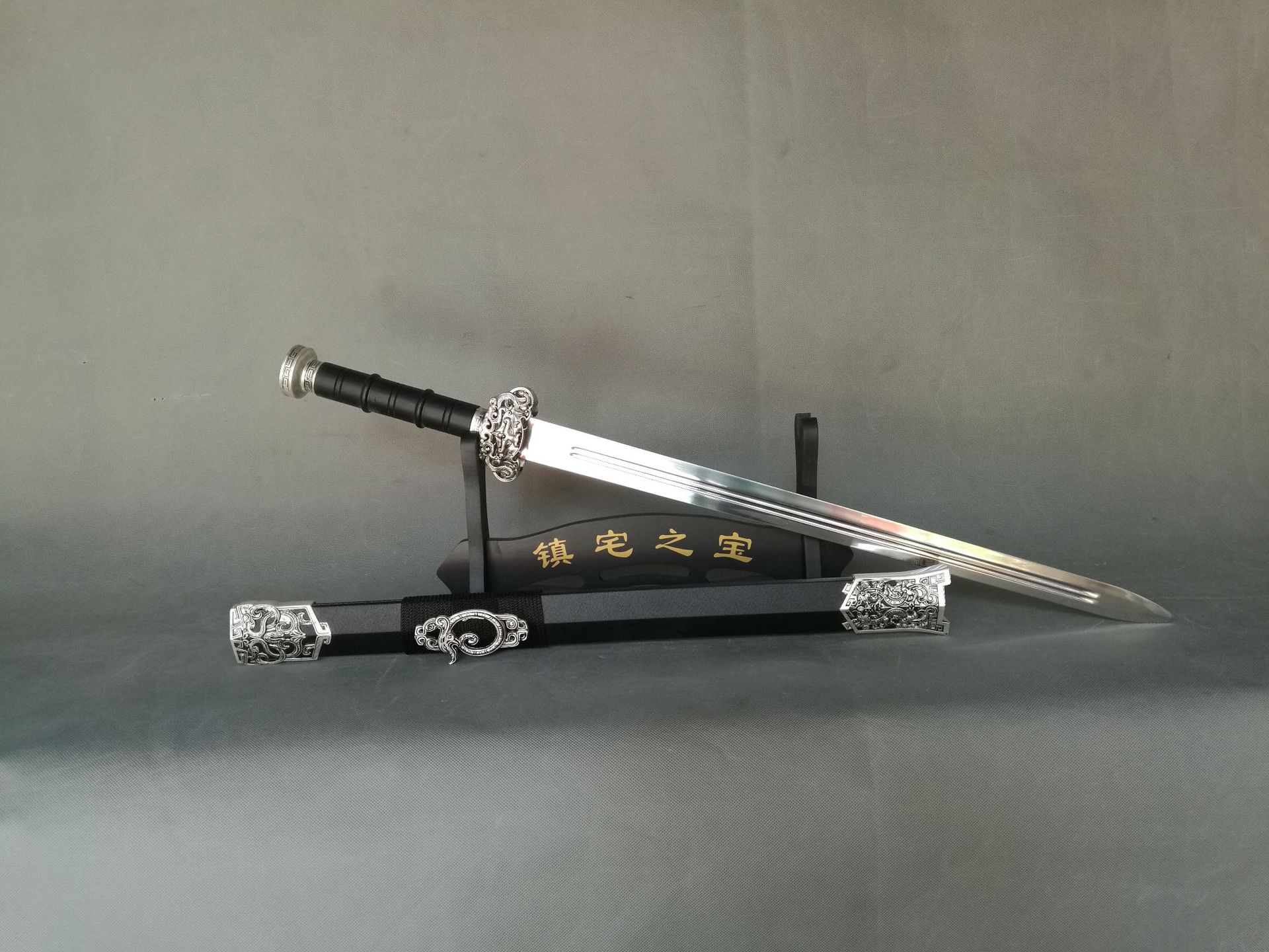 3311c古银色滕龙剑