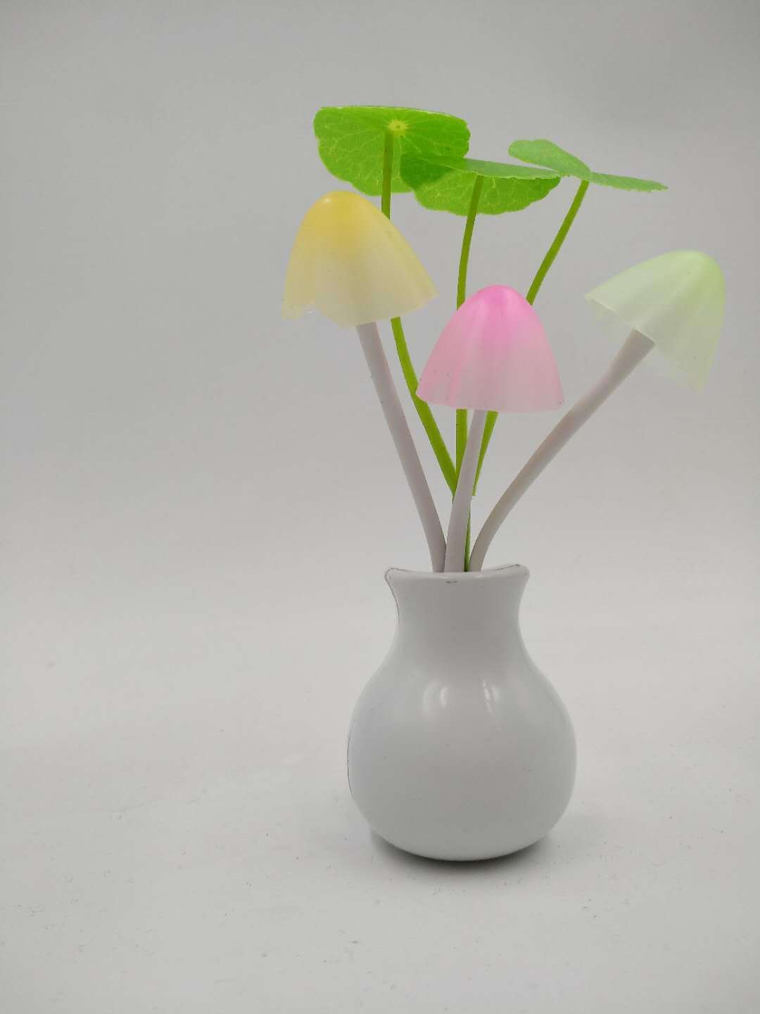 353花瓶荷叶 led光控感应七彩小夜灯 梦幻蘑菇灯 创意产品