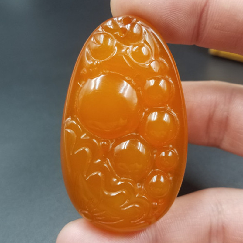 天然a货冰种玉髓财源滚滚挂件 橘色玉髓吊坠玉牌子