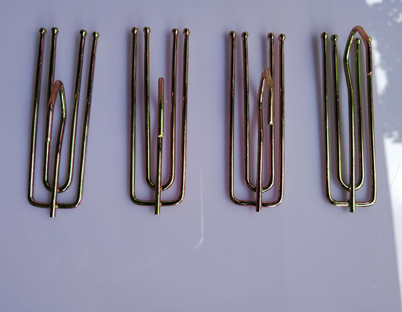 新款电镀 喷白 彩锌 窗帘布叉 四叉钩 四爪挂钩窗帘配件厂家直销