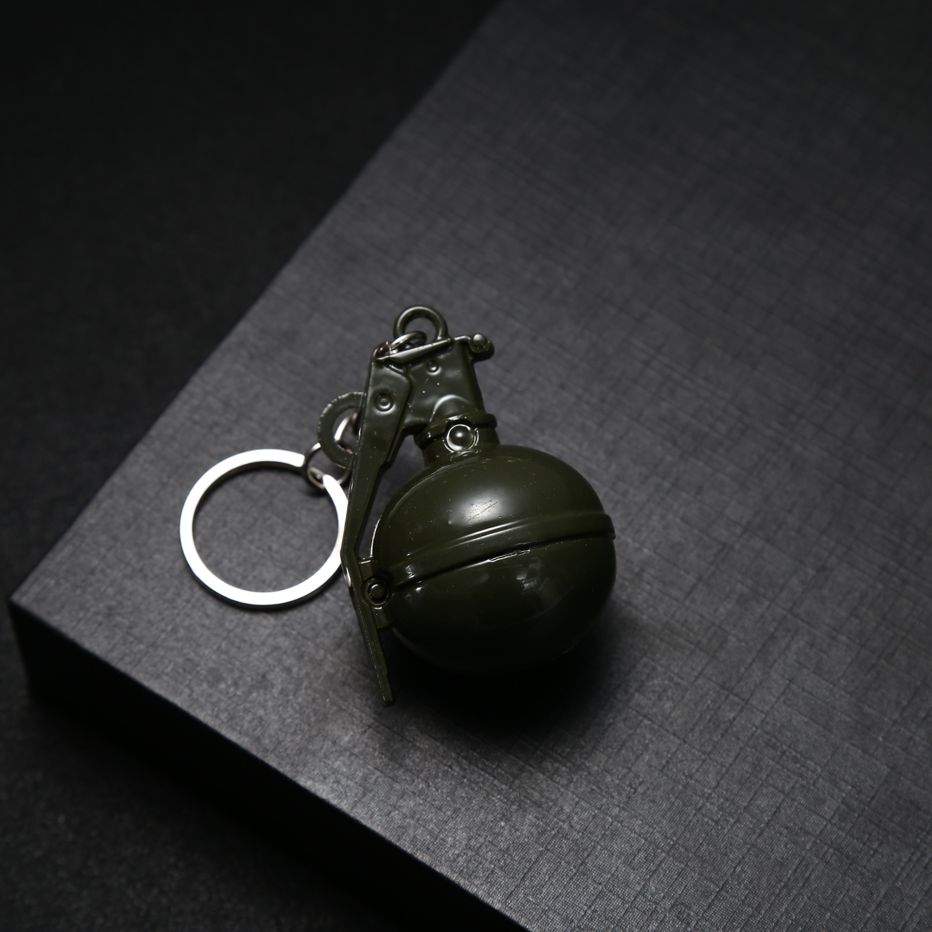 绝地求生吃鸡周边pubg闪光弹 震爆弹 碎片手雷合金金属模型钥匙扣