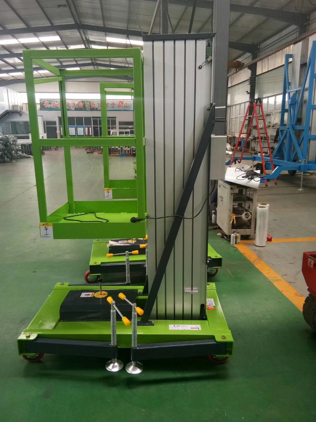 10米单柱铝合金升降机移动升降机小型升降平台高空作业升降车厂家