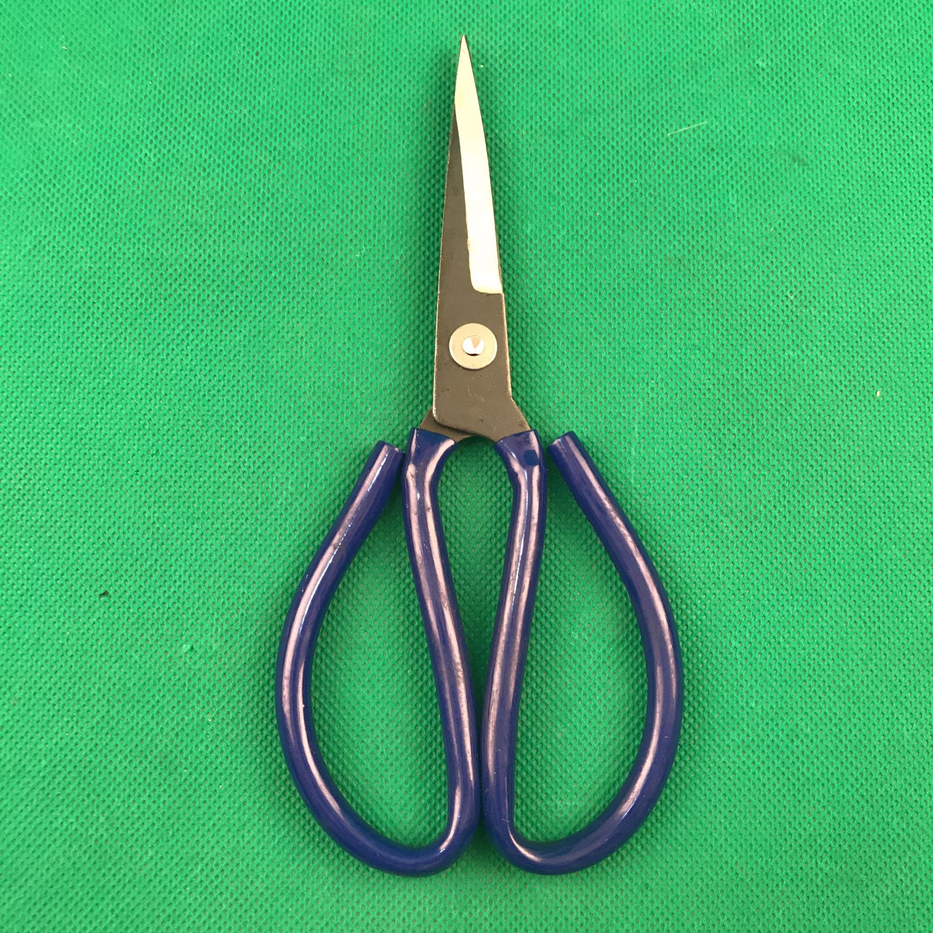 2元店尖头小剪刀剪纸厨房民用家用剪子电镀防锈剪摆地摊货源批发