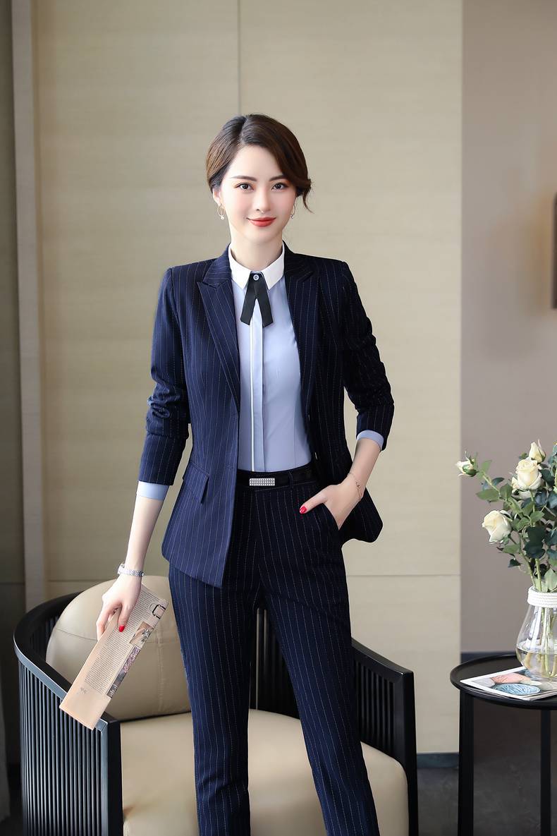 2018秋冬新款高档职业装女套装大堂职员条纹西装工作服面试正装女