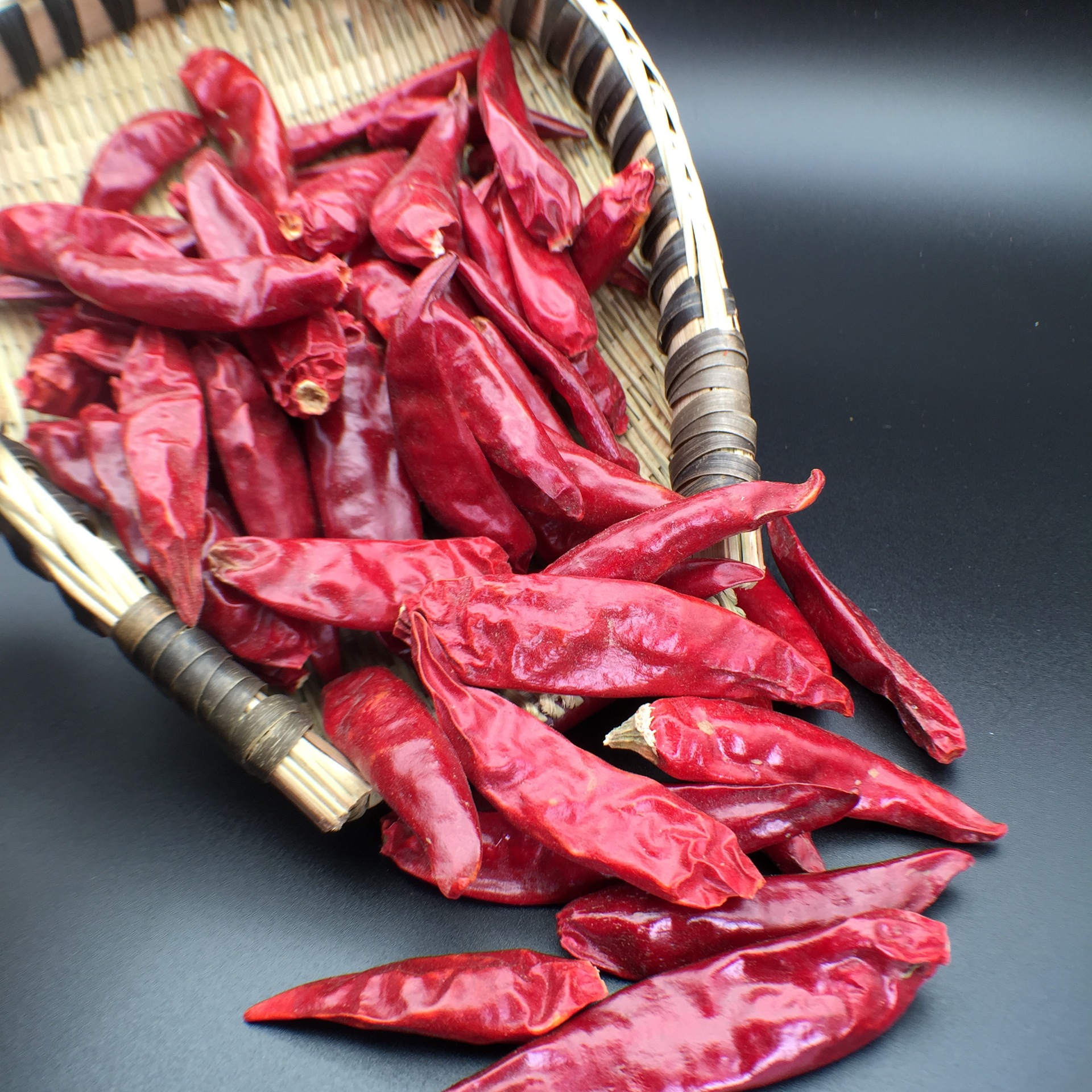 批发四川辣椒小椒天鹰八号炒菜四川干辣椒小米辣新一代辣椒调味