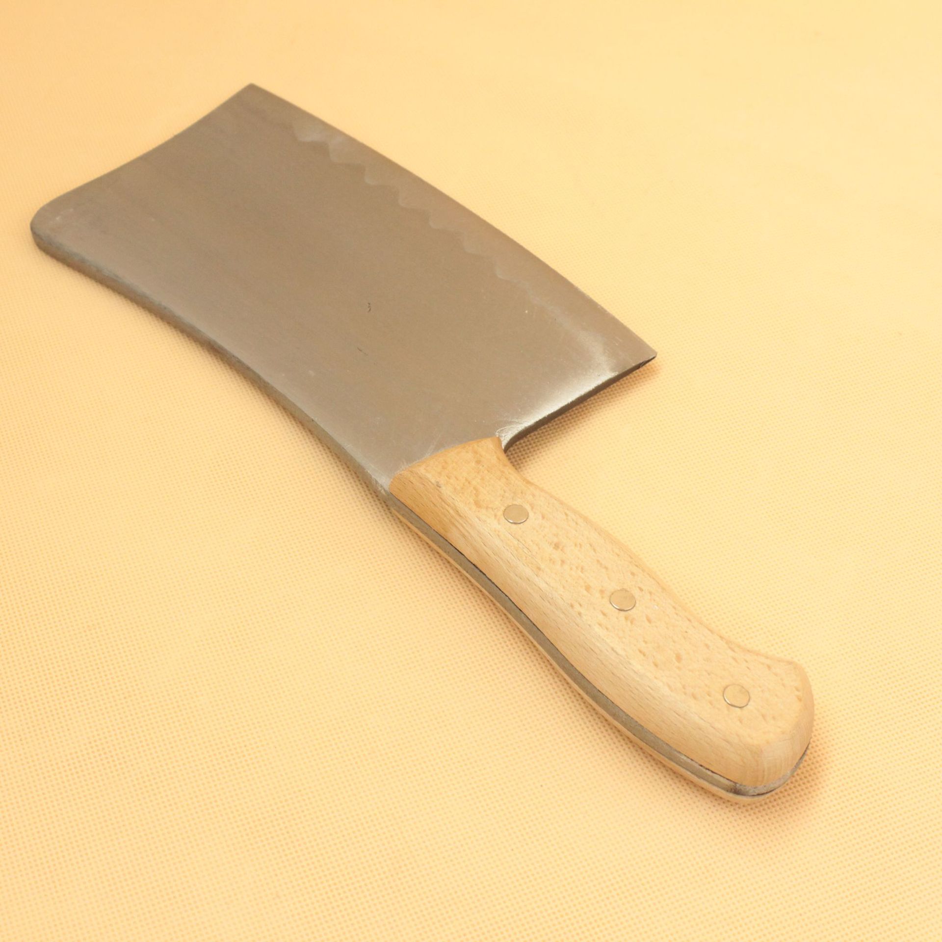 宝刀牌斩骨刀 木柄加厚斩骨刀 剁骨头切肉菜刀 家用砍骨头剁鸡骨