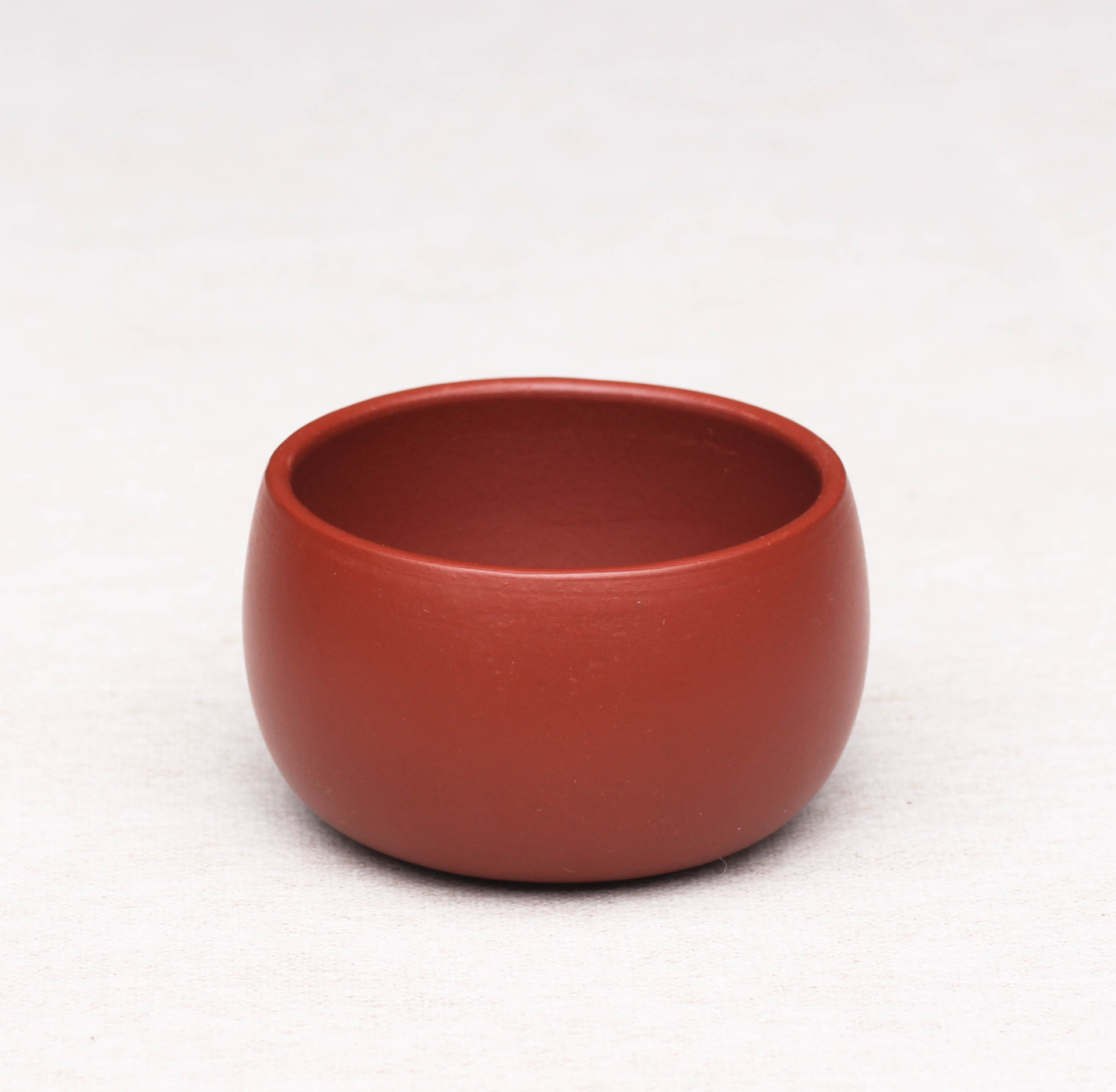 批发宜兴紫砂品茗杯朱泥大红袍小杯茶碗配套壶主人杯小杯子厂家直