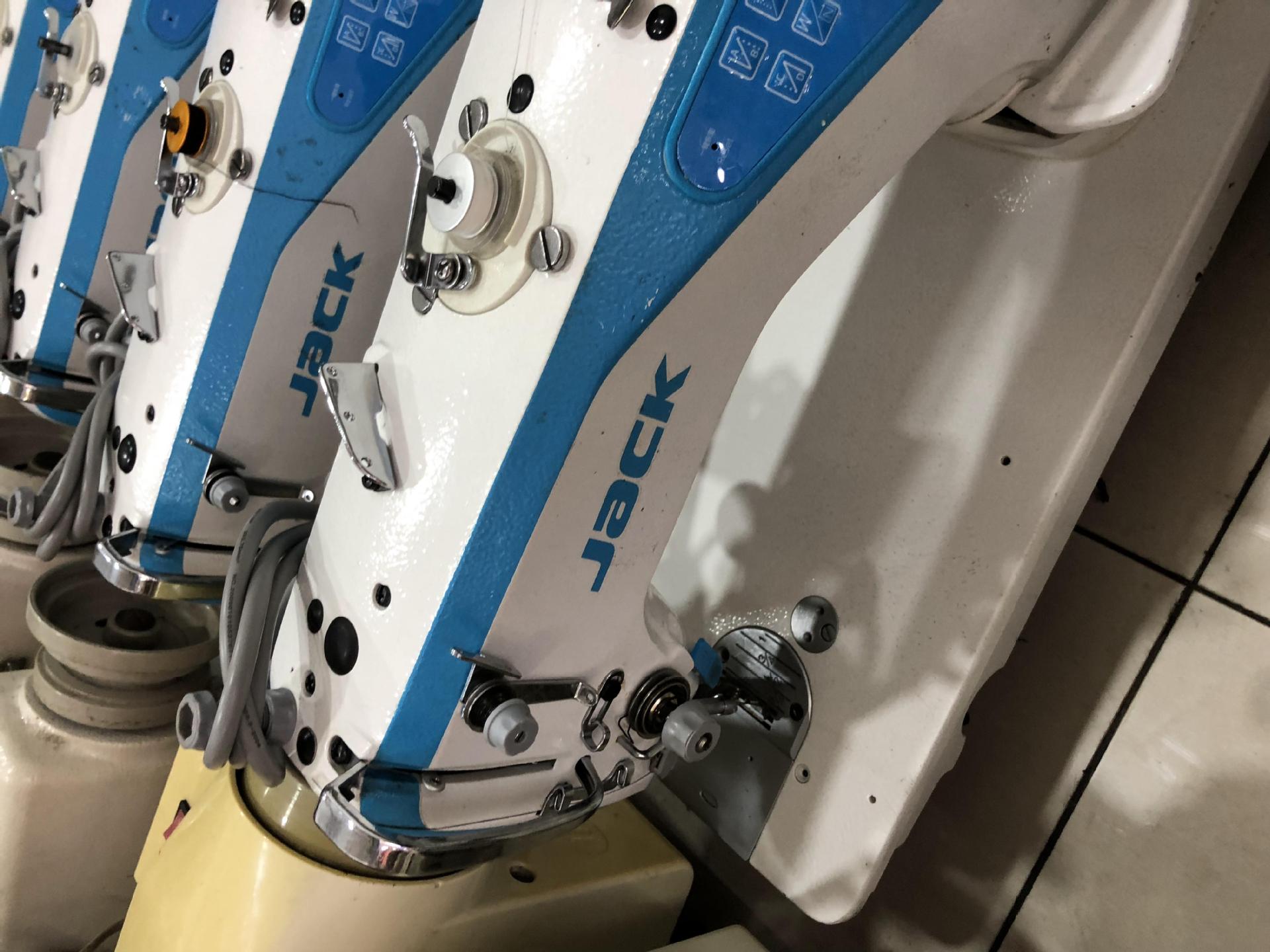 二手杰克jack 新款a4电脑平缝机 正品工业缝纫机电脑车