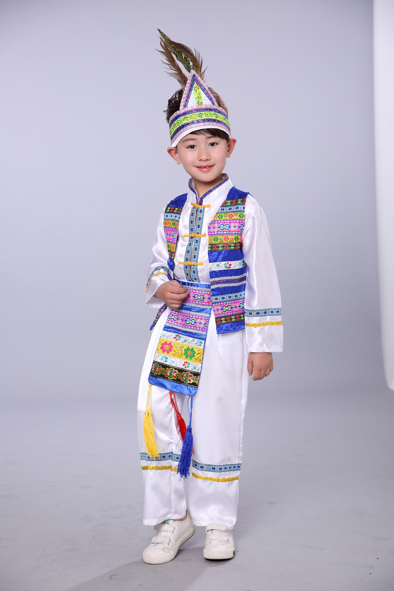 儿童高山族演出服2017新款男童少数民族服装高山族服饰舞蹈表演服