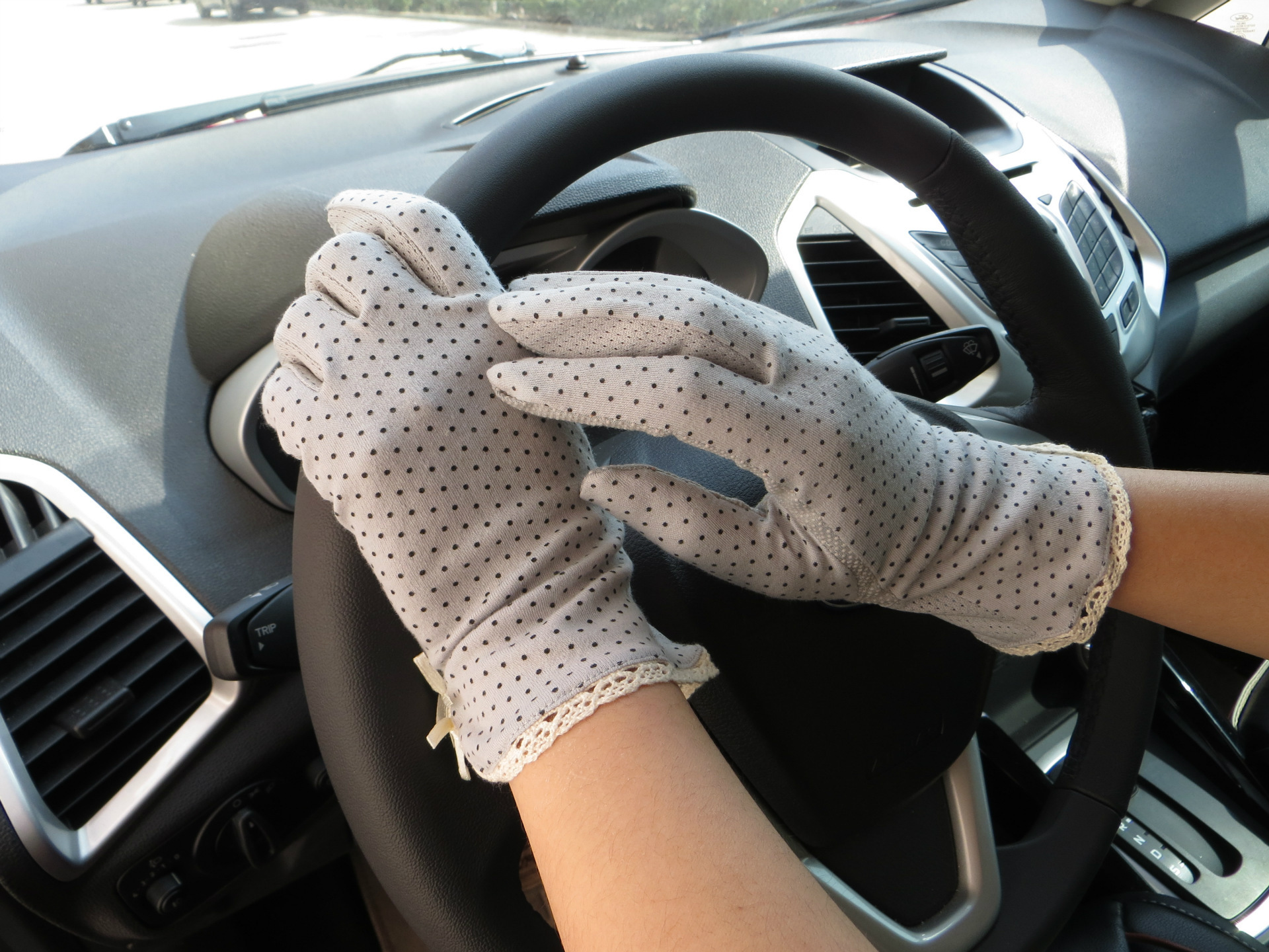 开车防晒手套_防晒防滑手套驾驶点点短款防晒手套 - 阿里巴巴