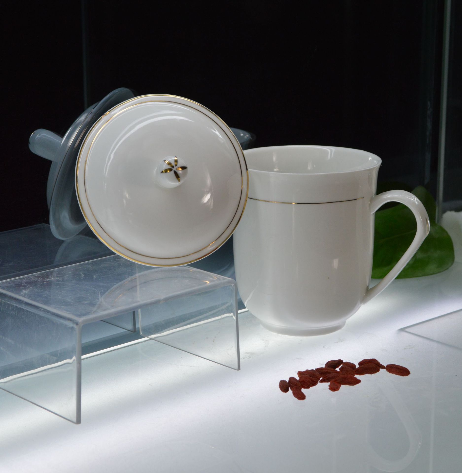 厂家销售马克低骨瓷盖杯会议杯 办公杯酒店 茶杯logo