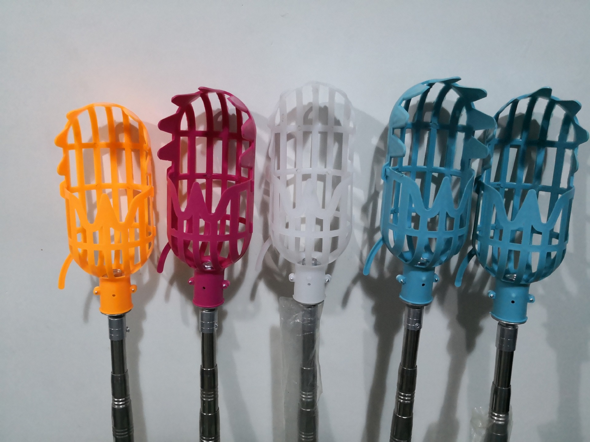 2019年热销摘杨梅摘果子神器高空采摘器伸缩杆采杨梅樱桃李子工具