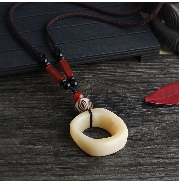 原创手工骆驼骨吊坠简约毛衣链长款百搭民族风项链女复古饰品批发