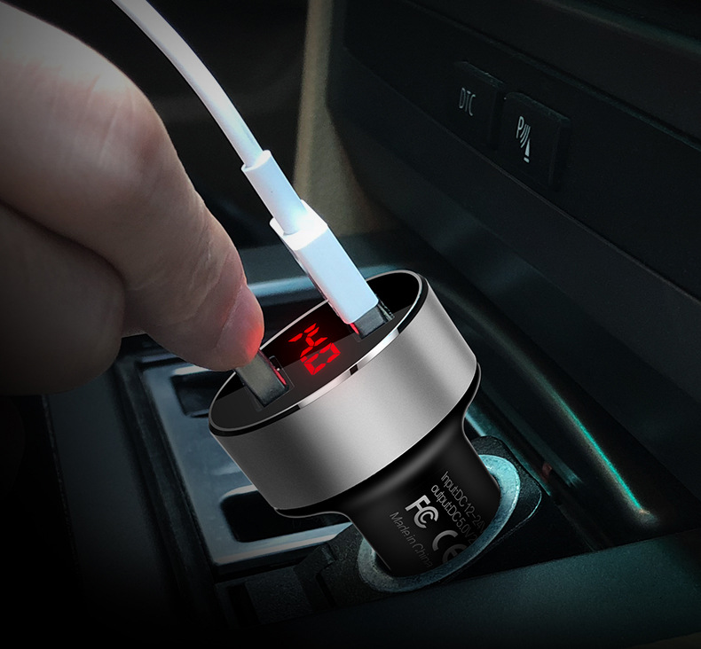 乐益车载充电器快充汽车点烟器usb转接插头多功能通用型手机车充