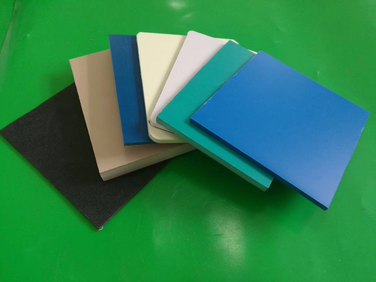 厂家批发塑料板.彩色塑料板.pvc板 pvc发泡板 聚氯乙烯板