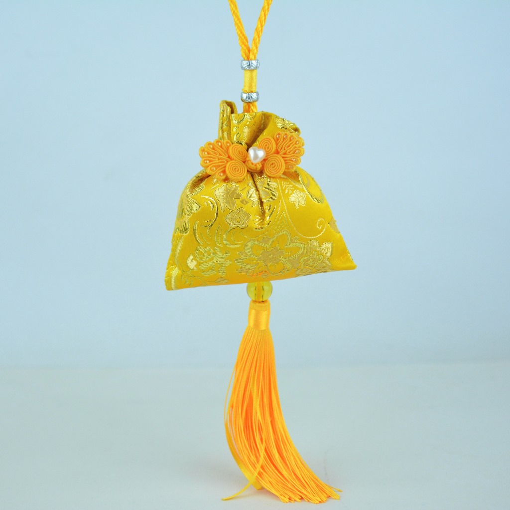 香包挂件 蝴蝶结香包钱袋车挂 汽车饰品 香包车挂件批发