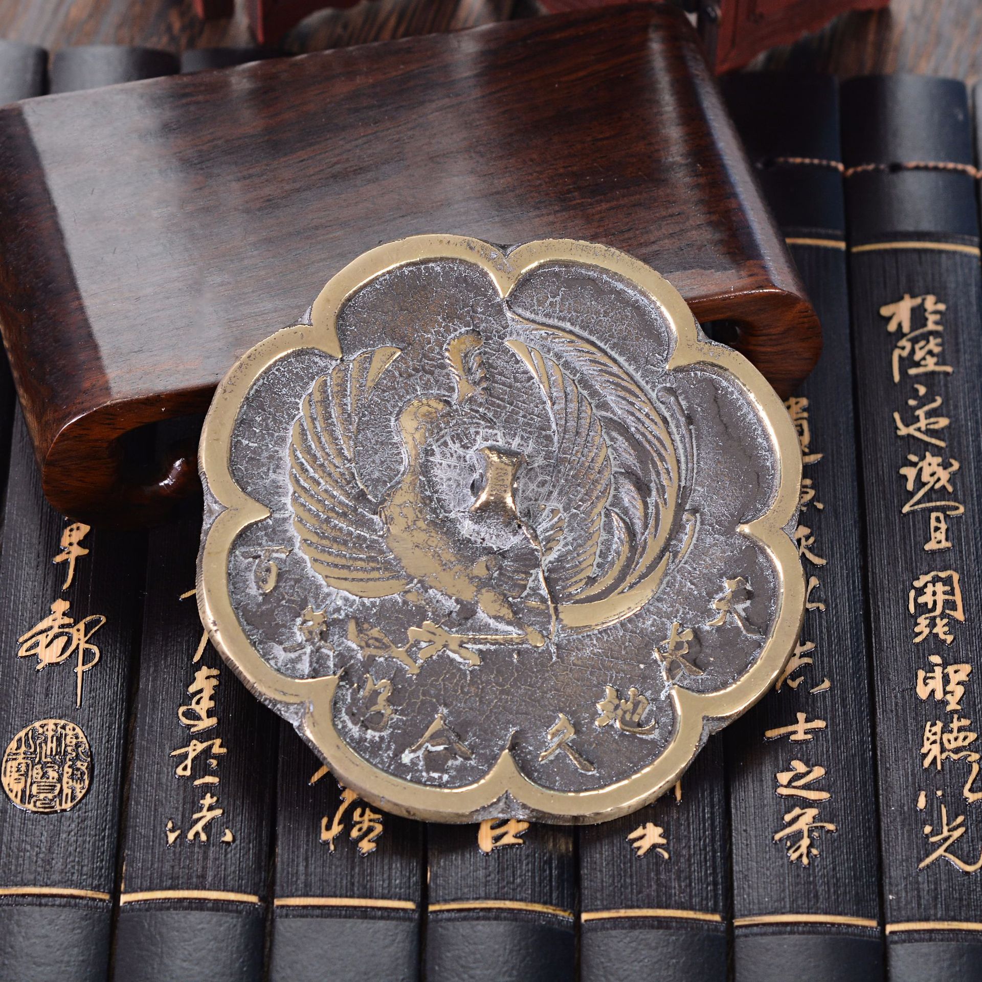 Factory Wholesale 100-Year-Old Haohehuai Mirror Forever Classical Toilet Glass Bagua Mirror Commemorative Huai Mirror Decoration Crafts