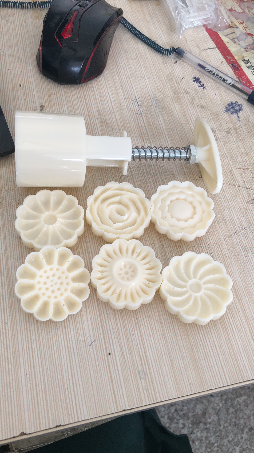 正惠月饼模具手压式中秋冰皮月饼模 立体模 绿豆糕点模具圆形