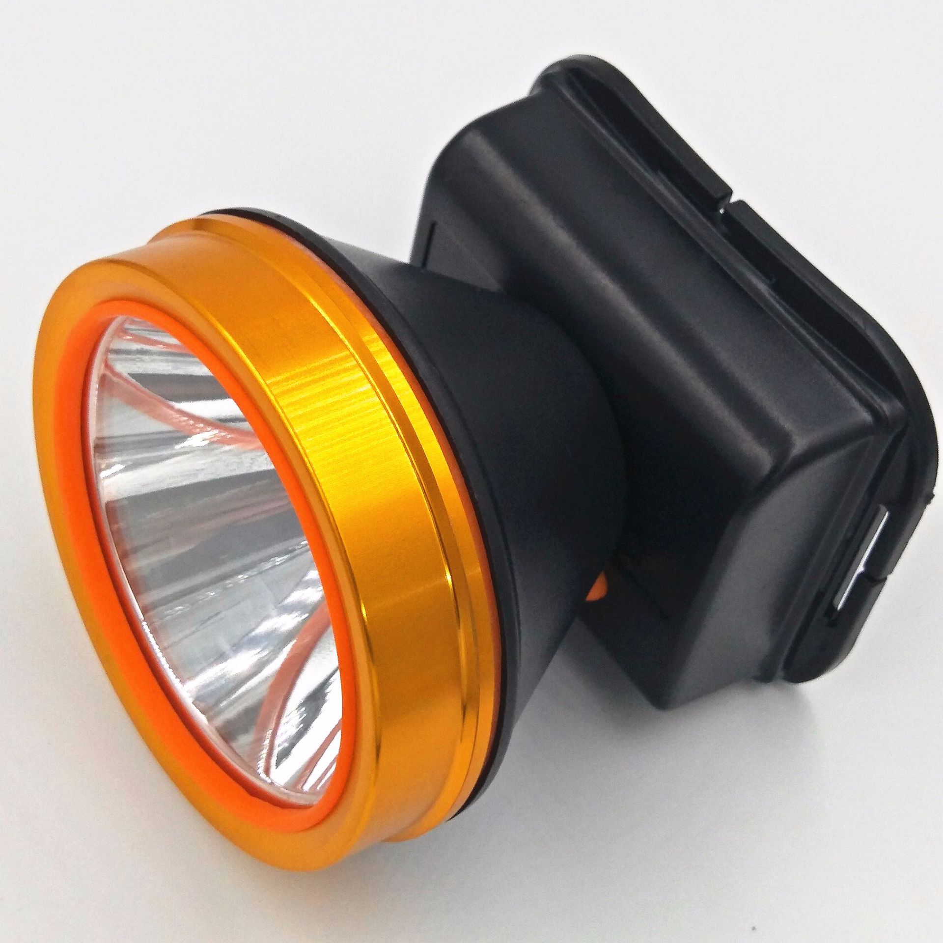 新品头灯白光led强光充电铝合金钓鱼灯头戴灯户外手电筒厂家直销