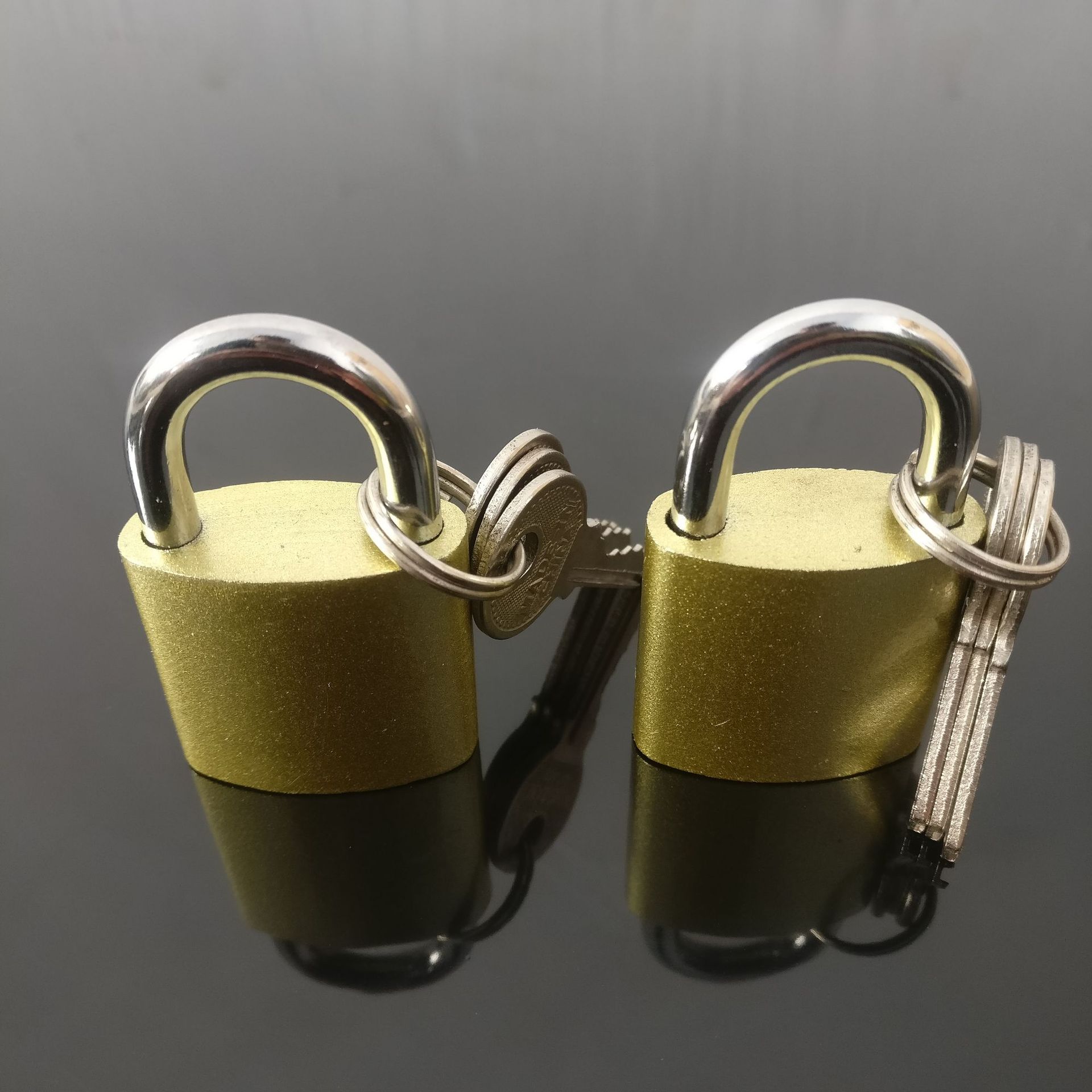 直销家用锁头通用钥匙锁防水防盗挂锁大门锁具户外铜锁耐砸耐撬锁