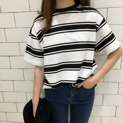 2018网红同款上衣服怪味少女生酷酷的hiphop复古巨袖半截短袖t恤