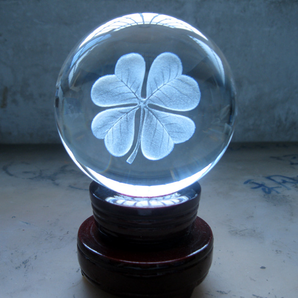 可爱小猪水晶球摆件情侣浪漫生日女生新婚伴手礼礼物居家客厅装饰