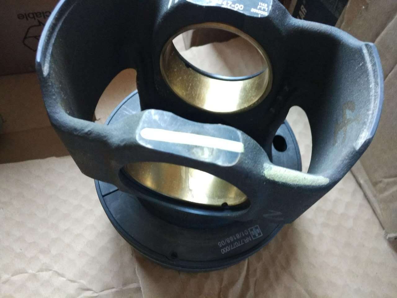 供应卡特彼勒3516b船用发动机活塞总成278-8247