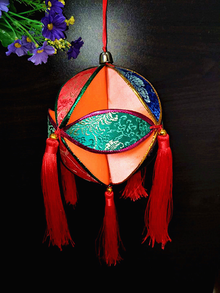 广西壮族绣球民族手工绣球舞台表演婚庆道具民族风旅游纪念品礼品