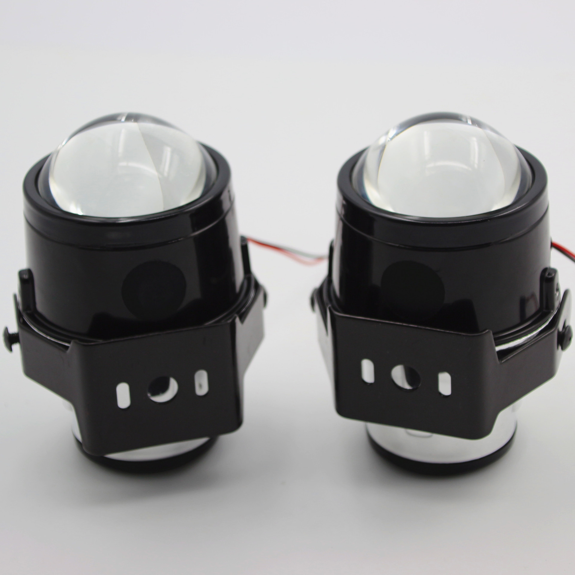 批发雾灯双光透镜超亮通用款适用宝马bmw520氙气大灯led大灯原厂