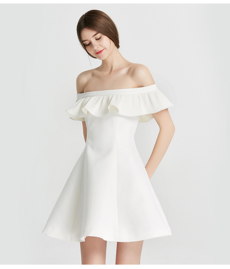 连衣裙女装新款白色欧美气质显瘦荷叶边一字领露肩性感高端裙
