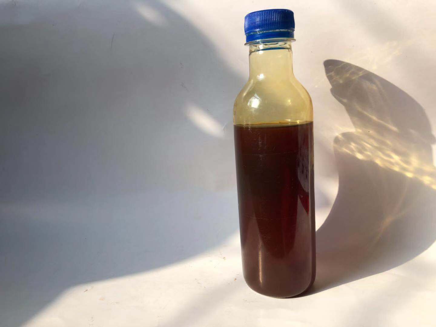 石油磺酸钠t702厂家直销精致磺酸钠t702 防锈剂 乳化剂 物美价廉