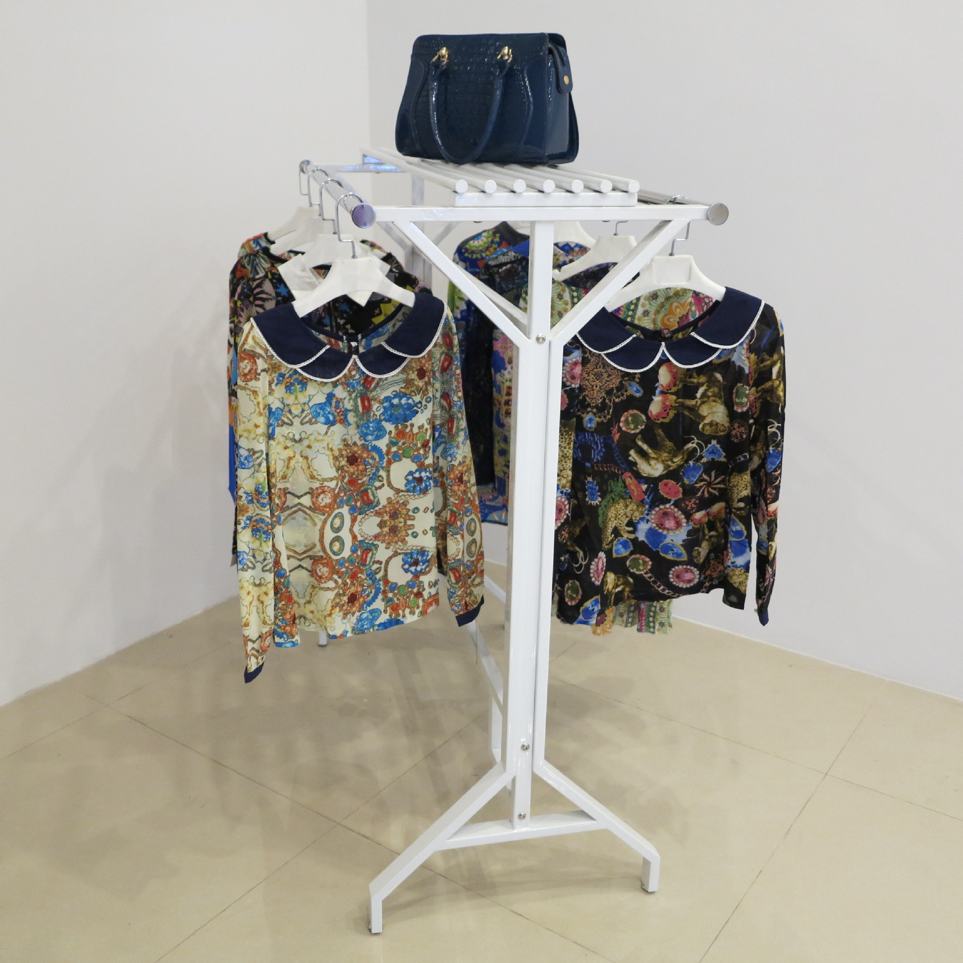 样布架 黑色烤漆双杆落地架 服装店休闲服饰衣架